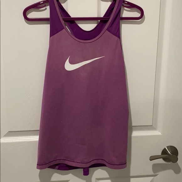 Nike dry fit tank - Picture 1 of 2